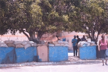 Police States "no desire to engaged in armed conflict"