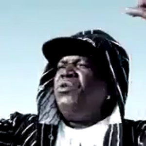 Barrington Levy Ft Kardinal Offishall - No War